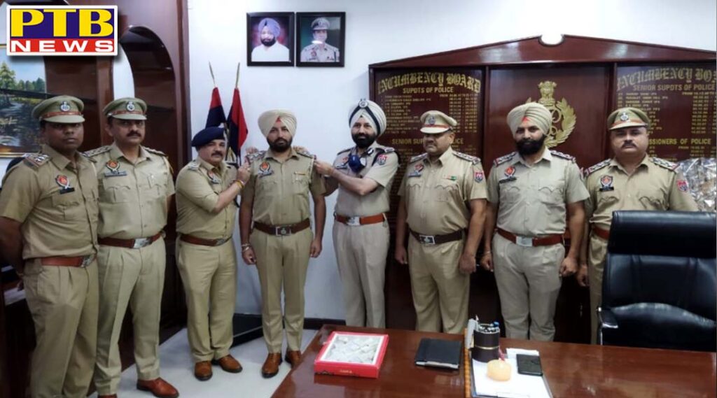 Jalandhar newly appointed police commissioner Dr Sukhchain Singh Gill and DCP Naresh Dogra promoted 6 sub-inspectors by putting third star