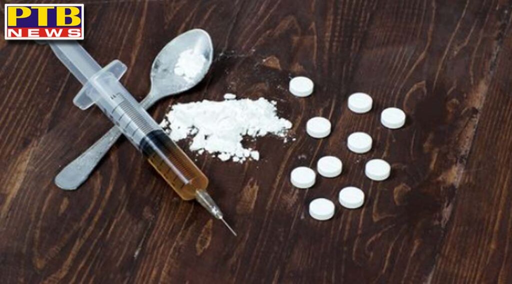 ramdas police started the night search 40 kg heroin consignment was found near the border fencing at 3pm Amritsar Punjab