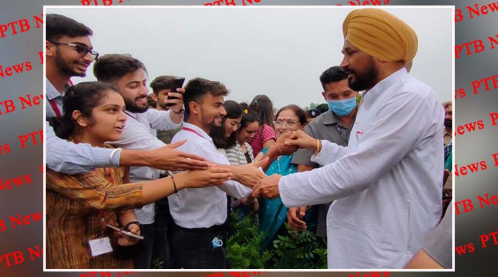 Punjab Chief Minister visits DAV University