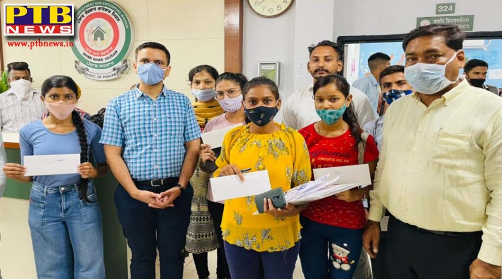 DC Ghanshyam Thori Visits DBEE, Hands over jab offer letters to selected candidates in placement camp PTB Big Breaking News