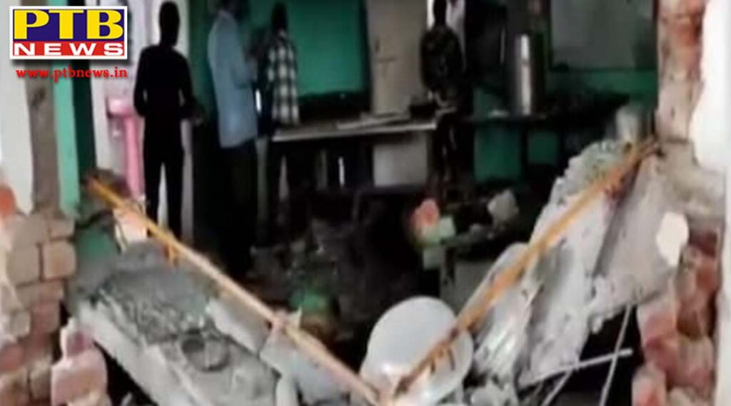 lpg gas cylinder blast at loco running room near bokaro railway station know jharkhand