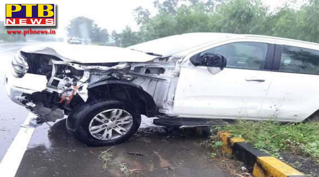 Big accident in jalandhar Bhogpur father and two children died in car and activa collision in jalandhar