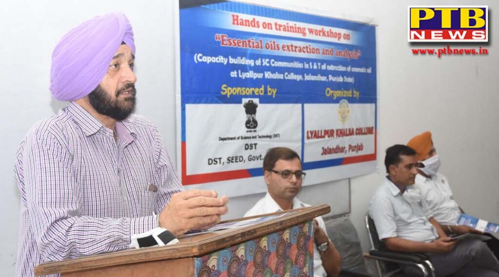 Launch of a series of National Nutrition Month events at Lyallpur Khalsa College Principal Dr. Samra said that proper nutrition is the basis of health of the citizens of a country Jalandhar
