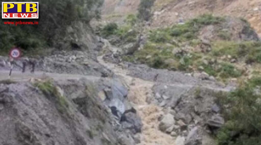himachal Pardesh shimla weather update rain in kullu and kinnaur hrtc bus stranded due to landslide PTB Big Breaking News