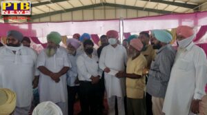 MLA Hardev Singh Ladi Sherowalia Says Punjab Government gives big Relief to Farmers of the State 714 members of Giddarpindi Sabha distributed loan waiver checks of Rs. 1 crore 68 lakh to landless farm workers Nakoder Jalandhar