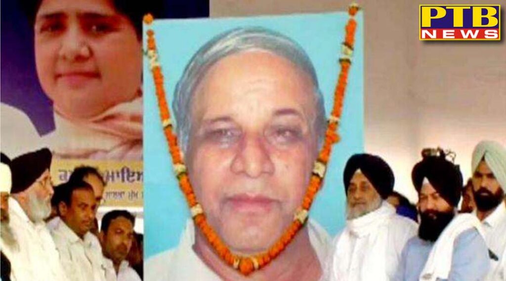 sukhbir badal promises houses to 5 lakh dalit family