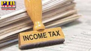 Income tax department raid on dryfruit wholesaler in kesarganj mandi of ludhiana Punjab