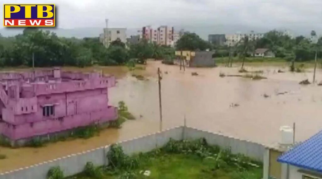 17 dead over 100 missing after heavy rain in andhra pradesh