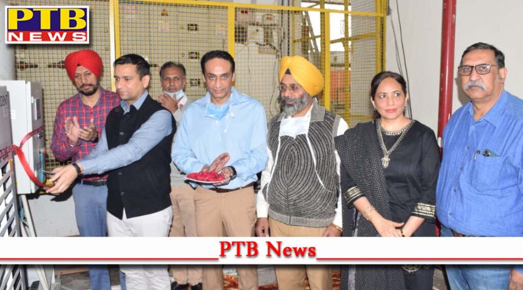 District Collector Ghanshyam Thori inaugurated the Oxygen Plant at the famous Jammu Hospital of Jalandhar 60 gas cylinders will be used daily
