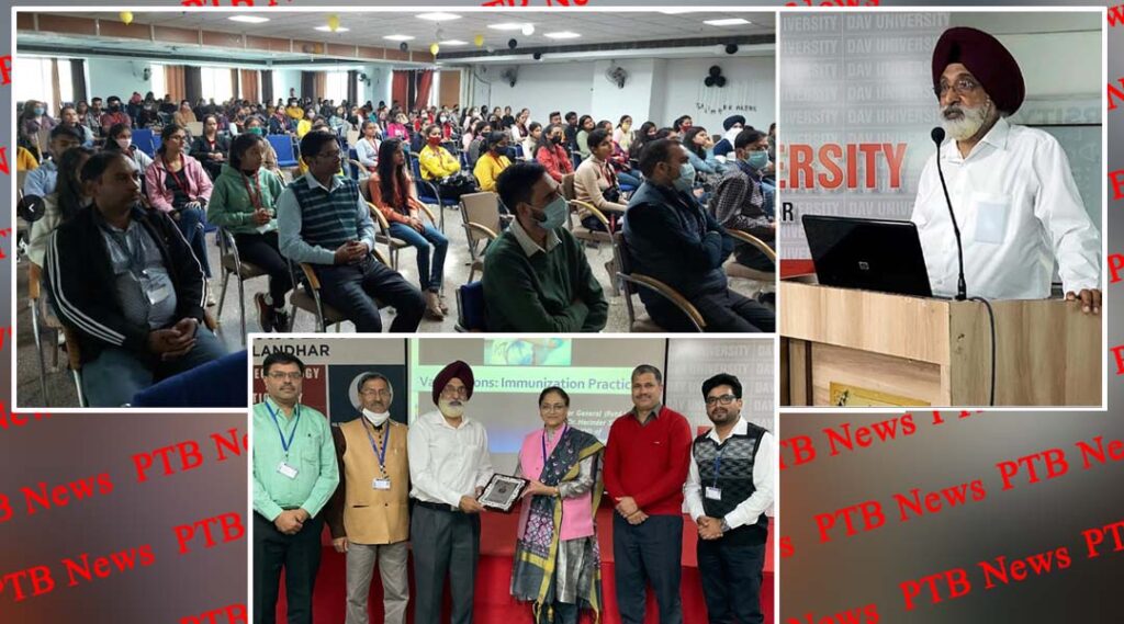 DAV University organized World Immunization Day