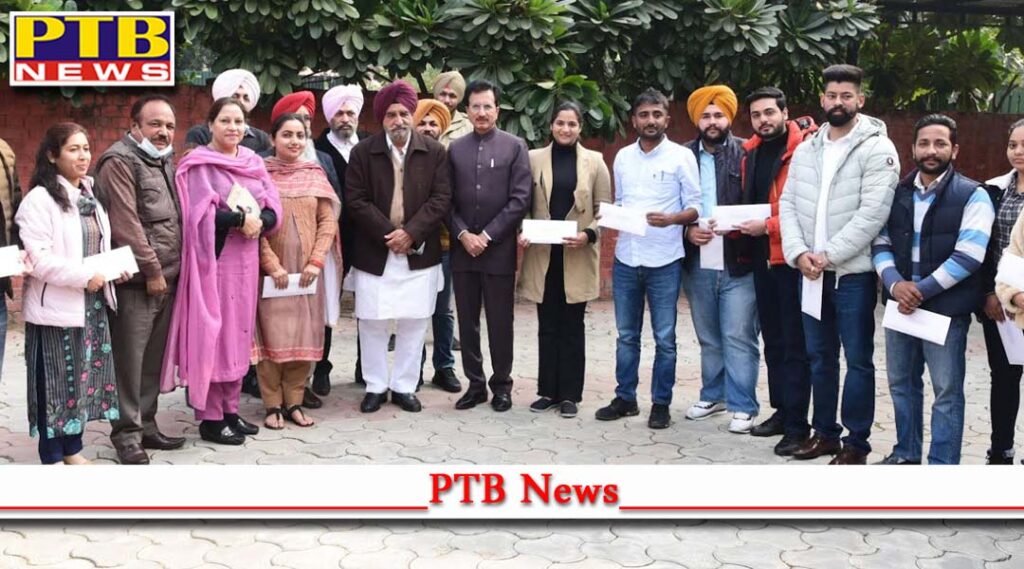 Tripat Bajwa Hands Over Appointment Letters to 14 Newly Elected Fisheries Officers Punjab Chandigarh