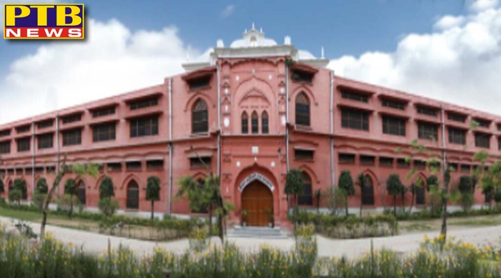 KMVites outshine in the results of B.Voc. (Management & Secretarial Practices)