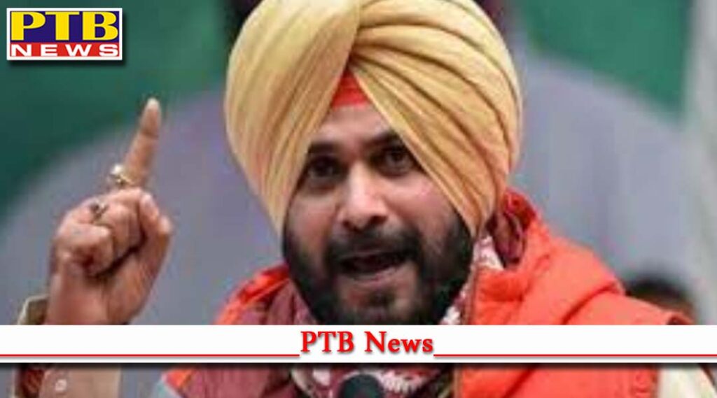 former mayor and akali leader vishnu sharma joins congress Punjab