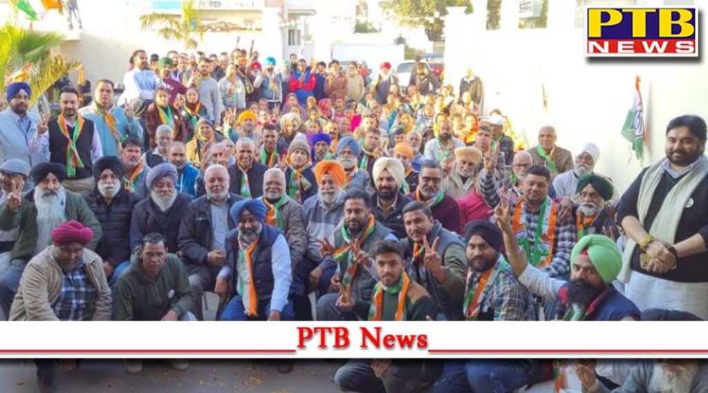 Shiromani Akali Dal in Jalandhar cant constituency In village Khambra 15 families left Shiromani Akali Dal and joined Congress