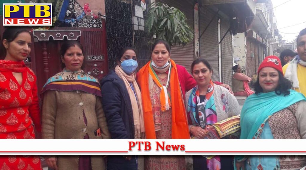 Sunita Rinku did door to door campaign for husband Sushil Rinku Got huge support from people Jalandhar PTB BIG News