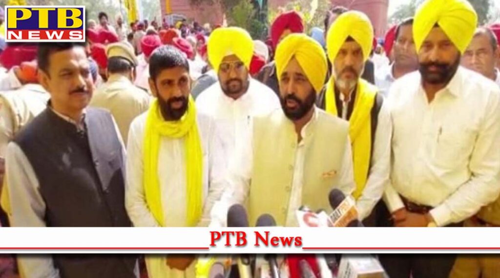 Punjab Chief Minister Bhagwant Mann paid tribute to the martyrs at Hussainiwala Whatsapp number issued to make Punjab corruption free
