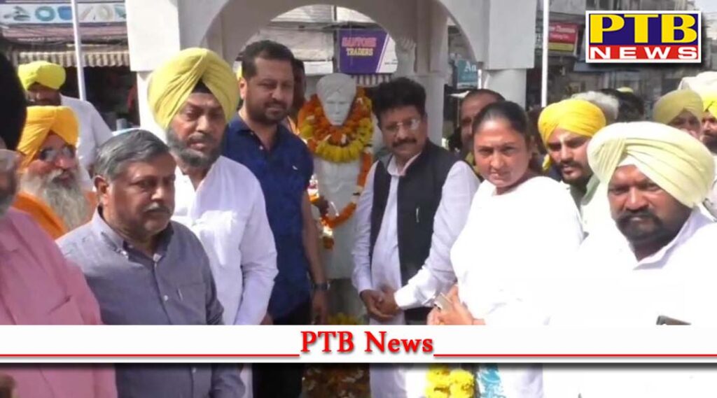Shaheed e Azam Bhagat Singh Rajguru and Sukhdev MLA Jalandhar Central Raman Arora tribute Former cabinet minister Manoranjan Kalia present