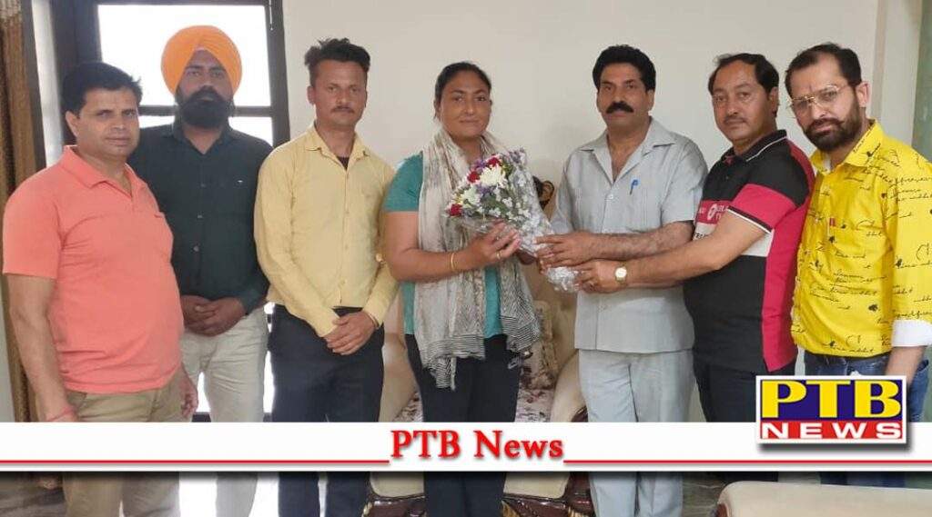 Satpal Singh famous businessman from Kangra Join the AAP Party Special Thanks to Satpal Singh Jalandhar central MLA Raman Arora and Punjab President Rajwinder kaur