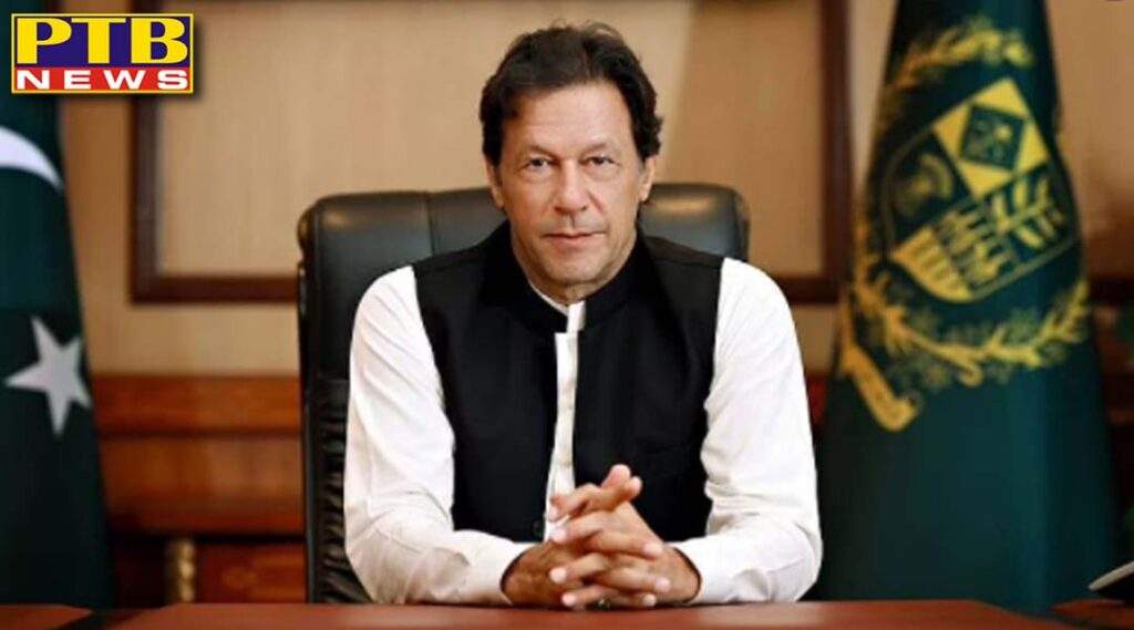 pakistan opposition demands prime minster imran khan resign in 24 hours