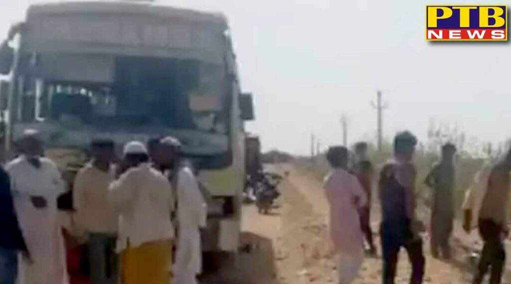 5 people died on the spot due to current running in the moving bus, many injured