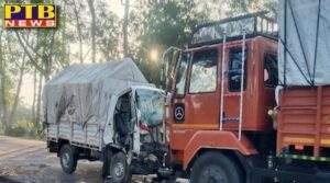 6 people died in a head-on collision between a truck and a pickup car many injured