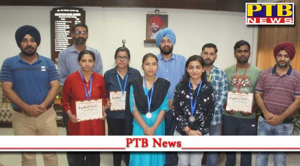 Lyallpur Khalsa College students at the SGGS World University's National Youth Festival
