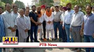 Raman Arora MLA from Jalandhar Central inaugurated the construction work of the roads of Karol Bagh area falling under Ward No 7