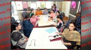 Heavy rush at the admission desk of HMV Collegiate School for taking admission in the classes 11th and 12th