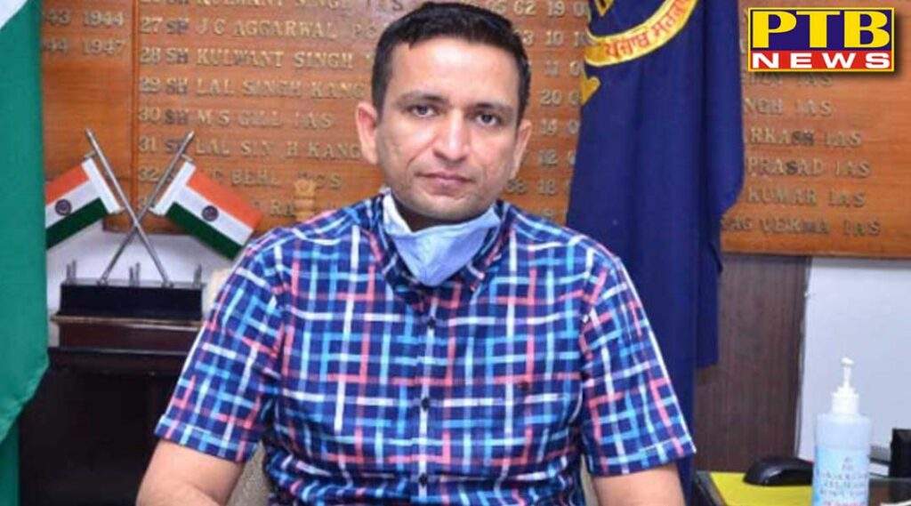DC ghanshyam Thori took big action against the travel agency