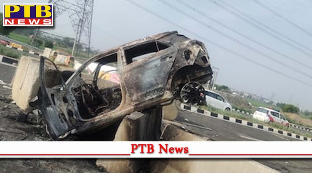 haryana sonipat breaking car caught fire after hitting barricades in sonipt 3 youths burnt