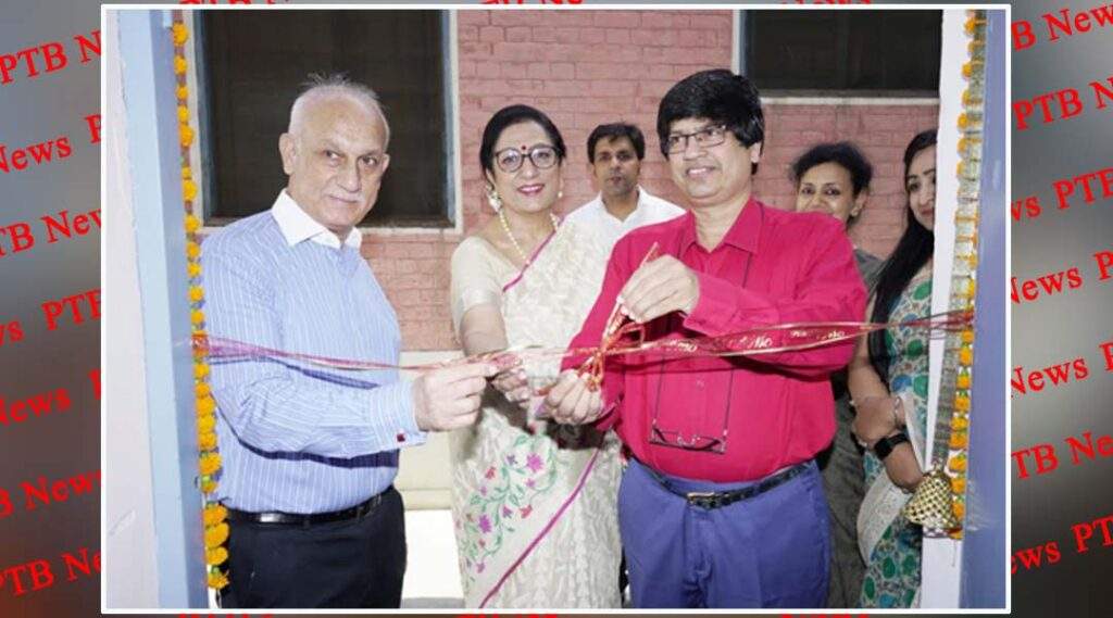 Dr B.S. Ponmudiraj Advisor NAAC inaugurates Sukriti The Retail Lab at KMV