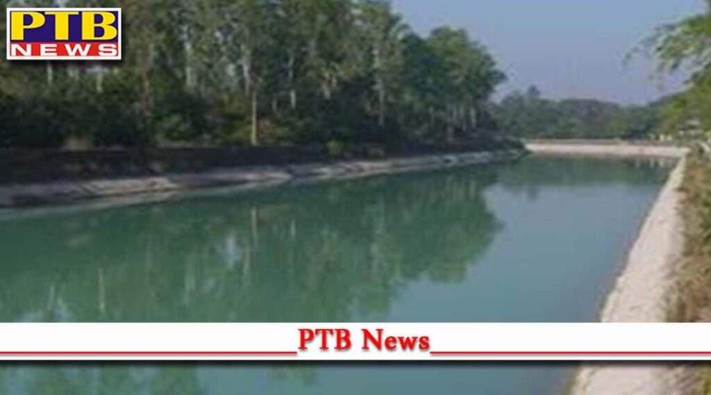 terrible accident car with girl and a person fell into canal Adampur jalandhar PTB Big Breaking News Jalandhar