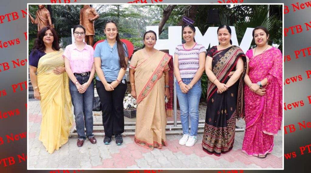 Students of HMV Outshine in M.Com(Sem-II)