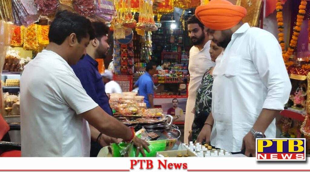 Navratri 2022 the most famous servant of Jalandhar the crowd of devotees gathered in the sun just a day before the arrival of Navratri