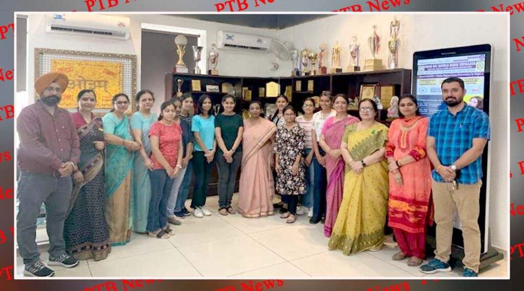 B.Sc. Sem IV students of HMV got University Positions