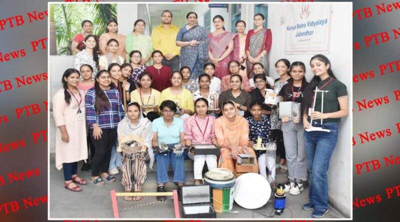 KMV organises ANUBHOOTI- 2022 - a student-student mentoring workshop for the students