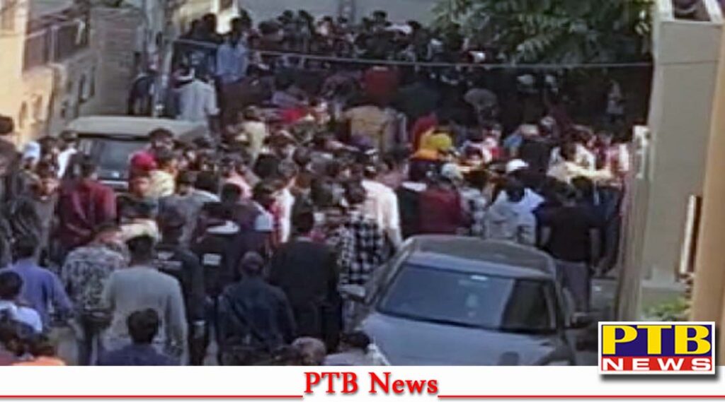 jalandhar police registered case against two hundred youths who created ruckus outside the school PTB Big News