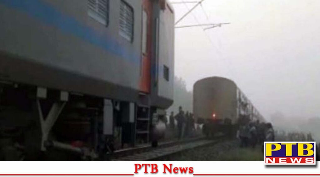 big accident coaches separated from moving train engine overtook leaving bogies Big Breaking News PTB Big Breaking News