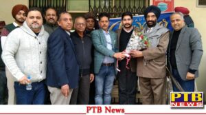 Chairman and Managing Director Rakesh Sharma DGM arrived at The Citizens Urban Co-operative Bank Pratap Bagh and gave a grand welcome along with the staff Jalandhar