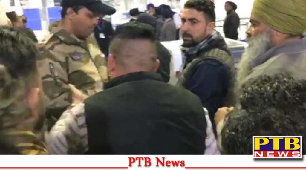 Passengers going to America created a ruckus at Amritsar Airport viral by making a video Big PTB News Breaking News