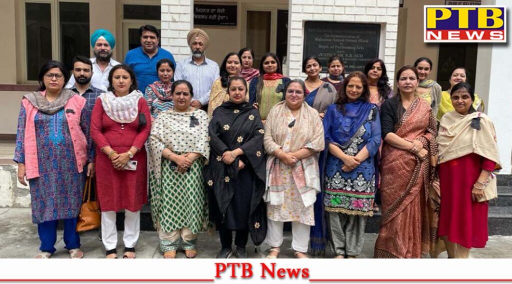 HMV Collage teachers protest by wearing black badges Jalandhar
