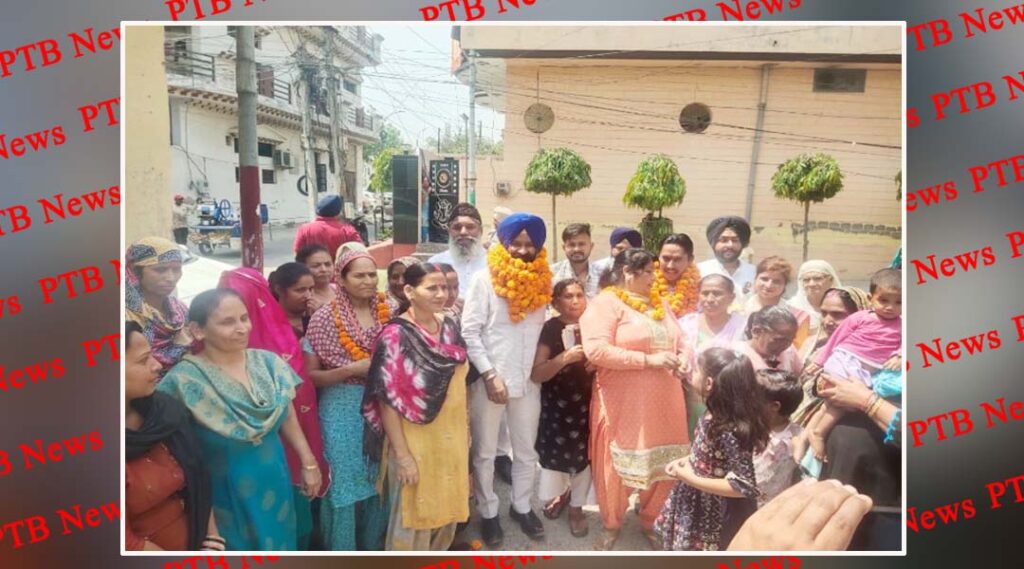 Shiromani Akali Dal (A) candidate Gurjant Singh Kattu went door-to-door asking for votes for the progress of the constituency