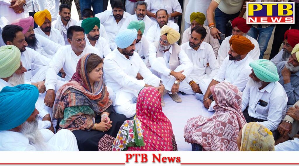 Congress state president Amarinder Singh Raja Wading will donate one month's salary to the families of the Poonch martyrs Big News