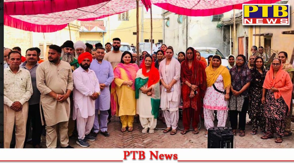 Successful election meetings held by Congress candidate Karamjit Kaur Chaudhary at Jalandhar and Phillaur Karamjit Kaur Chaudhary is getting a lot of support in the election meetings