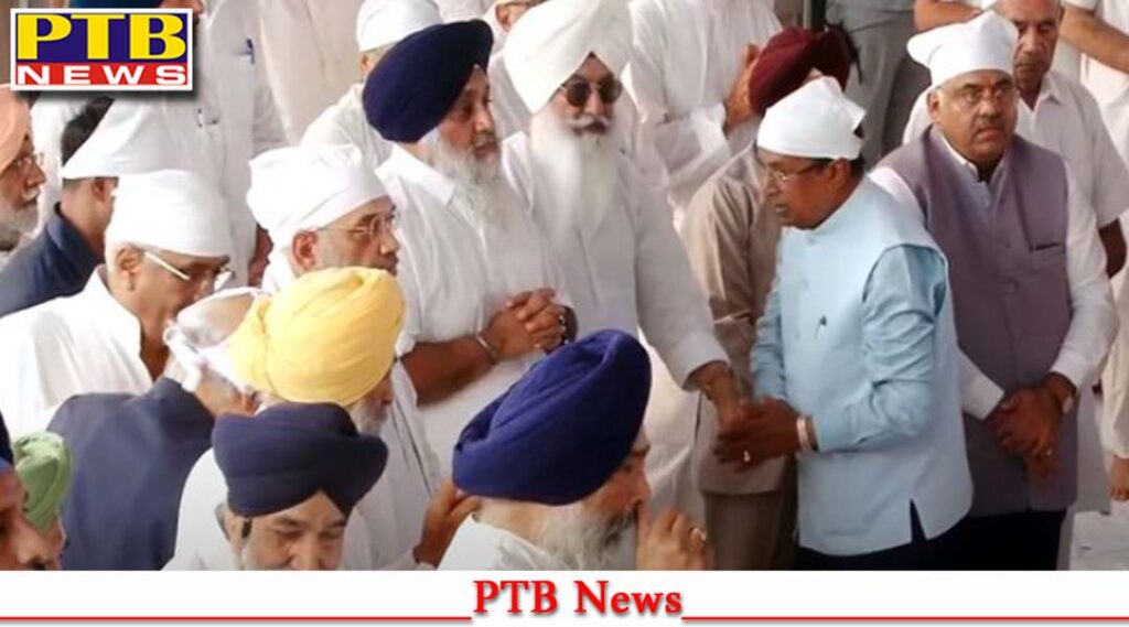Union Ministers Amit Shah Som Parkash and BJP National General Secretary Tarun Chugh participated in the last prayers of Parkash Singh Badal
