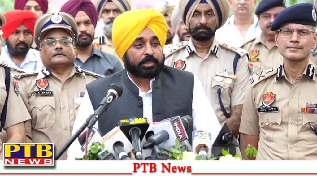 cm-bhagwant-mann-give-new-vehicles-to-punjab-police-fake-travel-agents-ruining-the-lives-of-youth