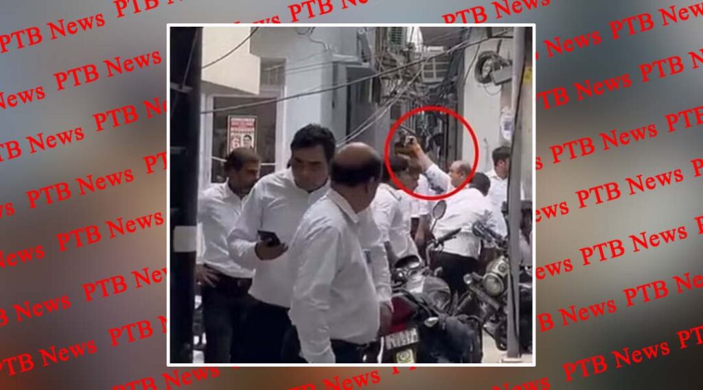 delhi-firing-incident-reported-at-tis-hazari-court-premises-india