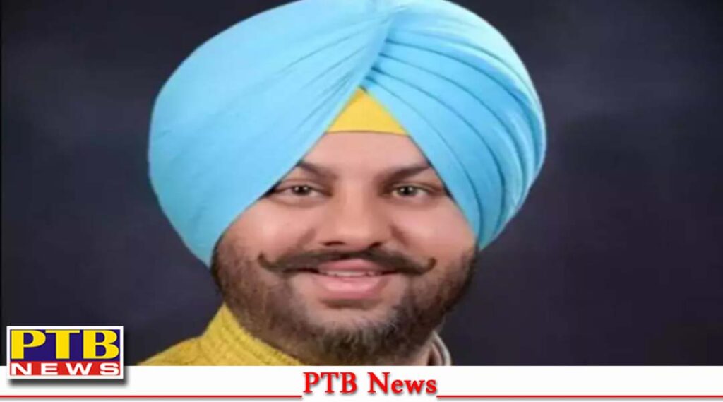 chandigarh-sultanpur-lodhi-mla-rana-gurjeet-singh-son-mla-indrapratap-singh-broke-dhussi-dam-near-bharoana-village-with-jcb-kapurthala-punjab