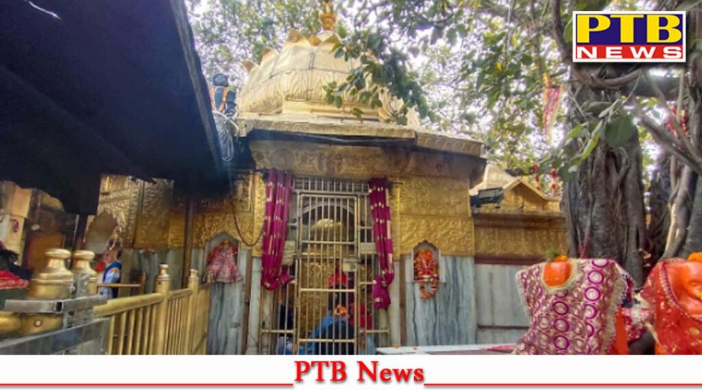 priest-in-mata-chintpurni-and-police-personnel-posted-in-security-i-kick-and-punch-the-atmosphere-became-tense-mata-chintpurni-temple-himachal-pardesh