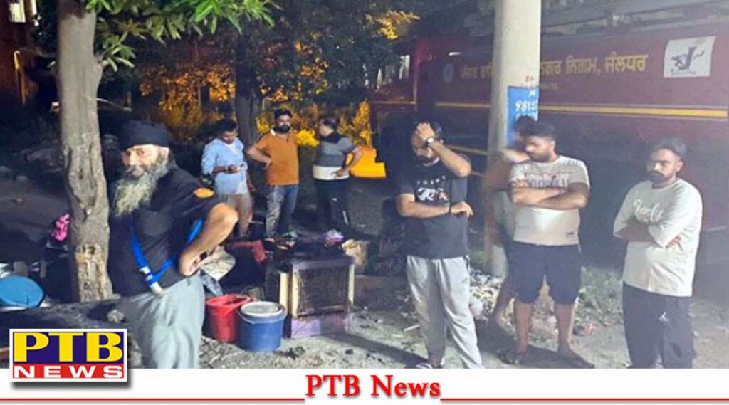 terrible-fire-in-the-factory-jalandhar-leather-complex-12-fire-engines-on-the-spot-jalandhar